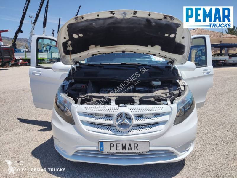 Autoutilitară Mercedes