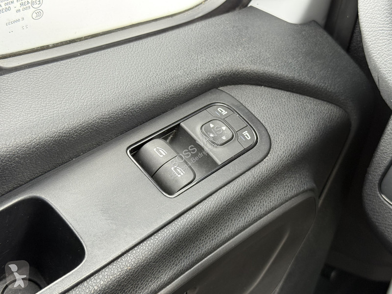 Užitkové vozidlo Mercedes 315 1.9 CDI L2H2...