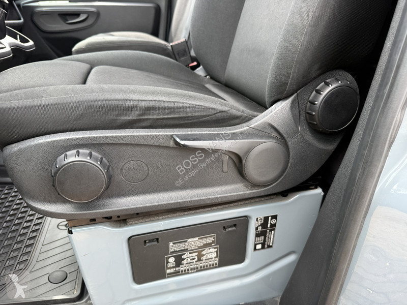 Autoutilitară Mercedes 315 1.9 CDI L2H2 Climate...
