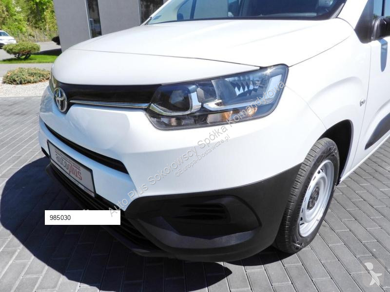 Užitkové vozidlo Toyota CITY  FURGON CHŁODNIA...