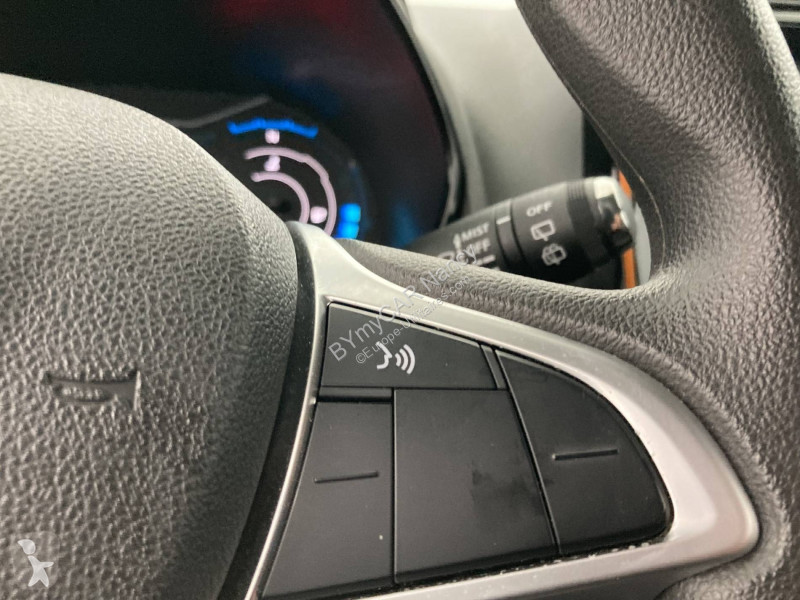 Veículo utilitário Dacia Spring Achat Intégral