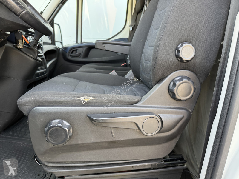 Autoutilitară Iveco 35C18 3.0 3.0 Automaat...