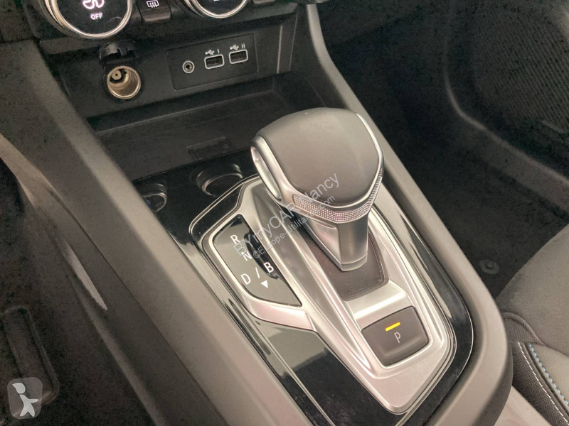 Autoutilitară Renault Arkana E-Tech 145 - 23