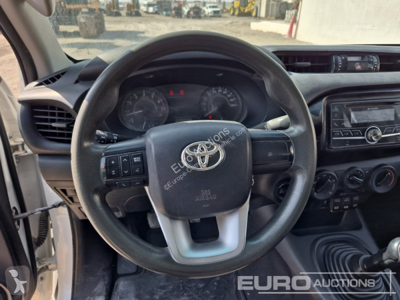 Véhicule utilitaire Toyota Hilux