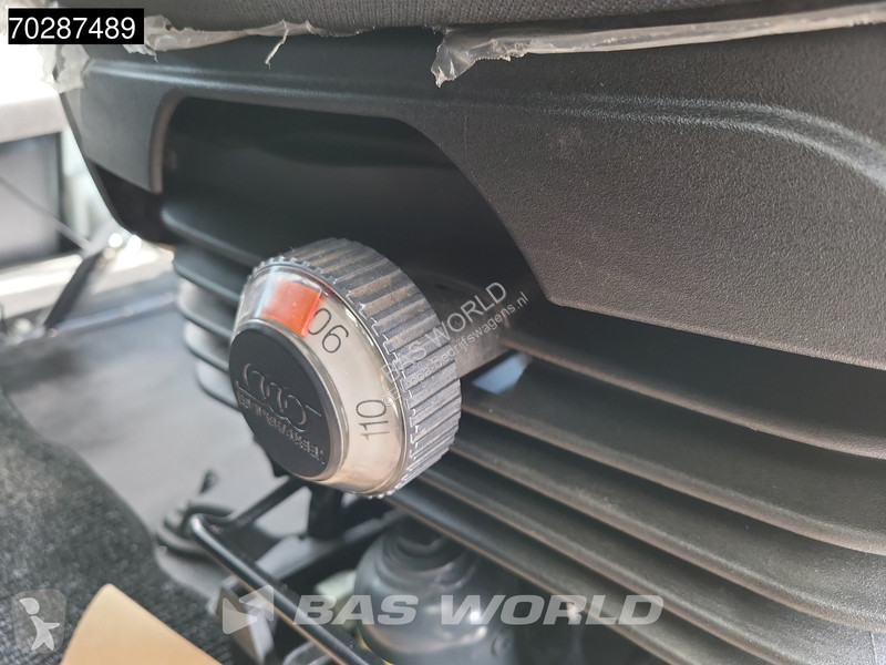 Bedrijfswagen Iveco 35C16 3.0L Kipper met Kist...