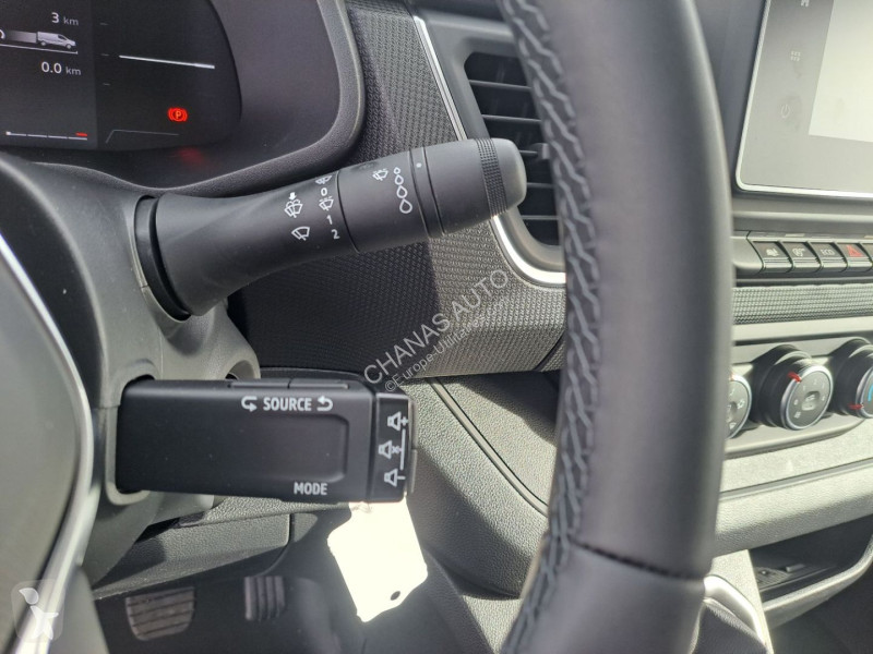 Veicolo commerciale Renault L1H1 3T BLUE DCI...