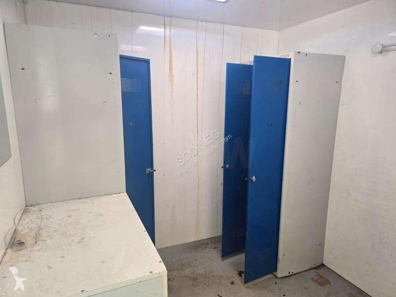Véhicule utilitaire Gruau BARAQUE DE CHANTIER...