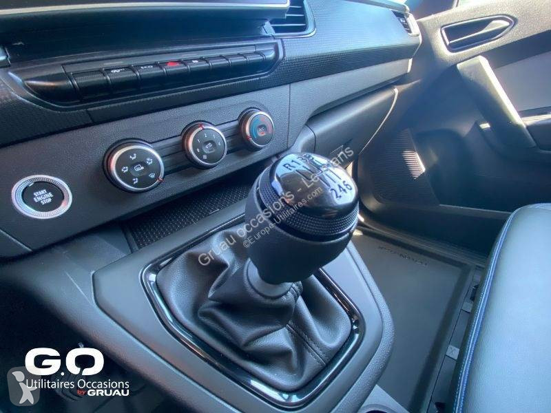Veicolo commerciale Nissan