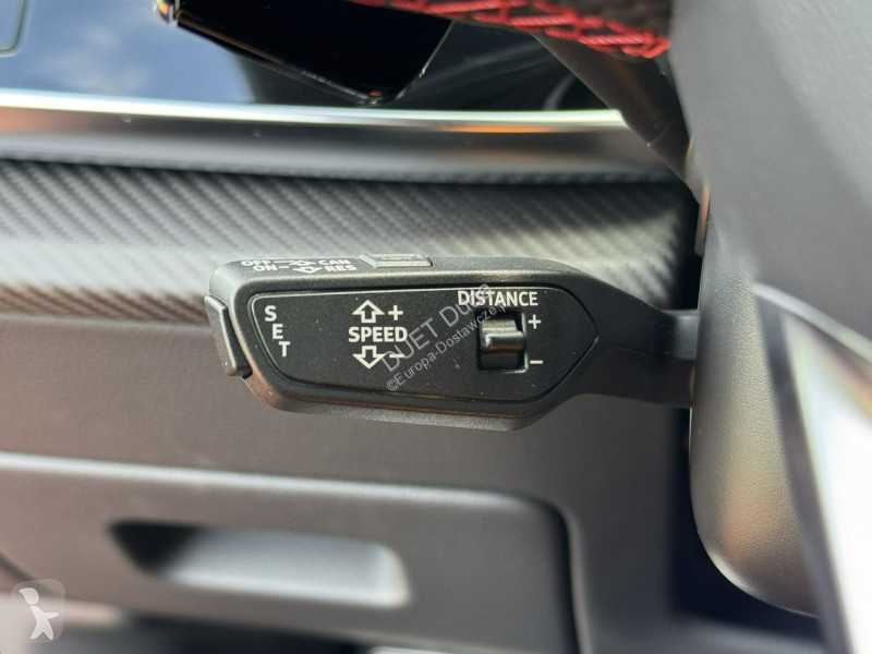 Véhicule utilitaire Audi RS Q8