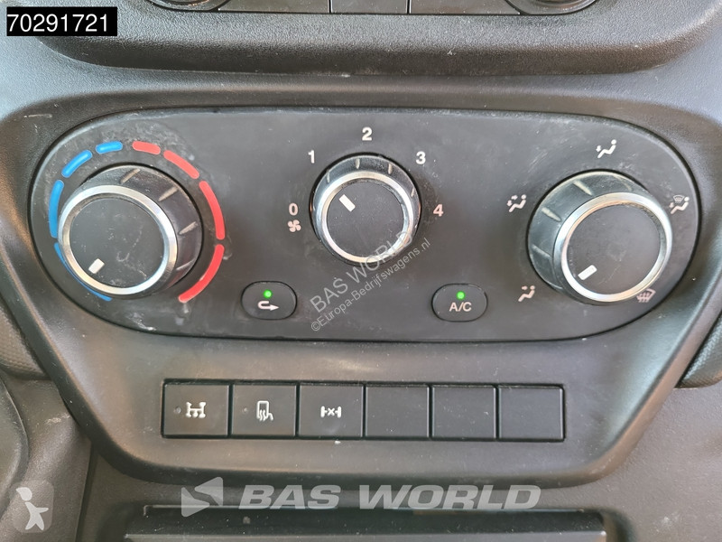 Véhicule utilitaire Iveco 70C18 3.0L Open...