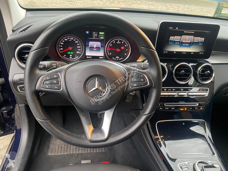 Bedrijfswagen Mercedes
