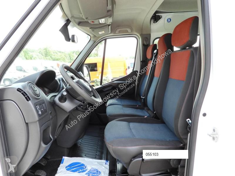 Furgoneta Renault MASTER FURGON BRYGADÓWKA 7...