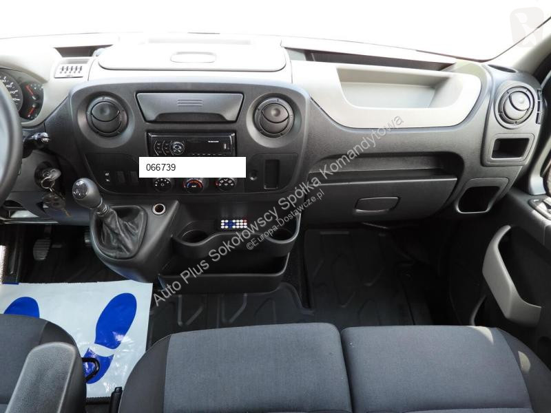 Furgoneta Renault MASTER TEMPOMAT KLIMATYZACJA...