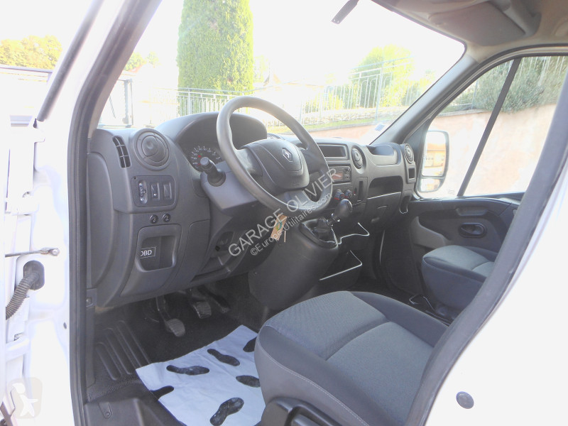 Samochód dostawczy Renault Plateau CDC Double...