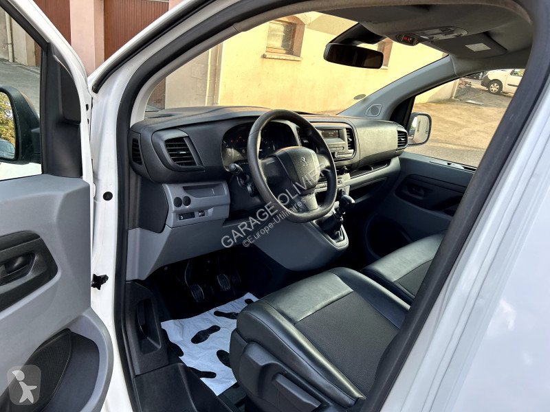 Užitkové vozidlo Peugeot 1.5 Bluehdi 100 Premium