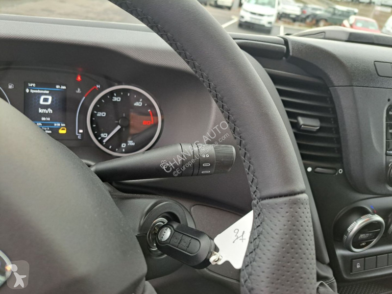 Autoutilitară Iveco 35C18 180CV 3L ACIER JPM...