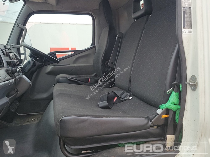 Véhicule utilitaire Mitsubishi
