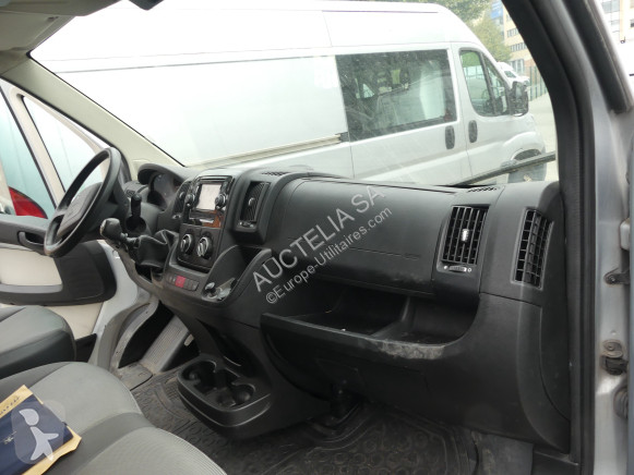 Furgoneta Peugeot