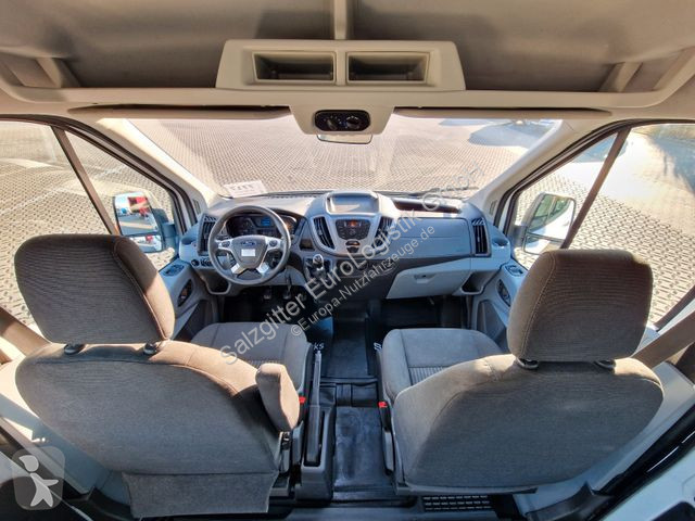 Furgoneta Ford / Transport von Personen im...