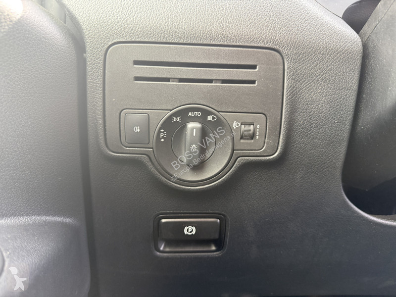 Užitkové vozidlo Mercedes 111 Elektrisch 41kWh...
