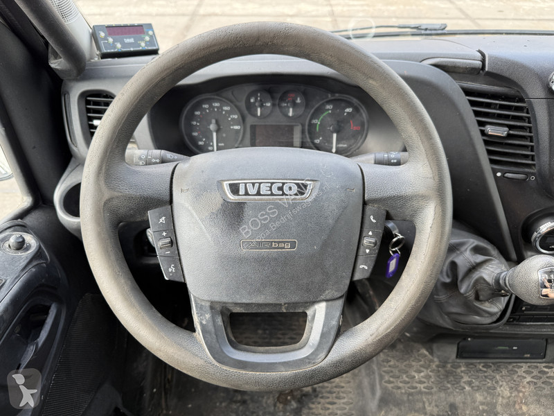 Véhicule utilitaire Iveco 70C17 3.0 **Engine...