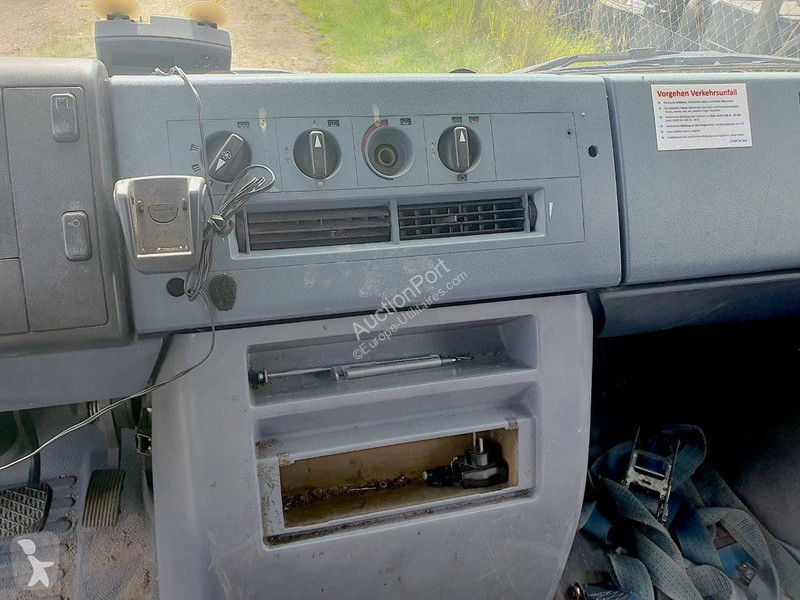 Furgoneta Mercedes 815 D