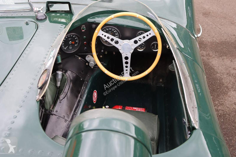 Véhicule utilitaire Jaguar  D-Type by RAM