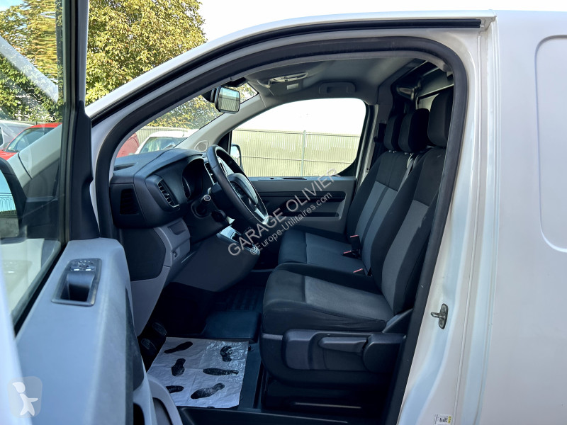 Peugeot 1.6 Bluehdi 95 Premium Pack van