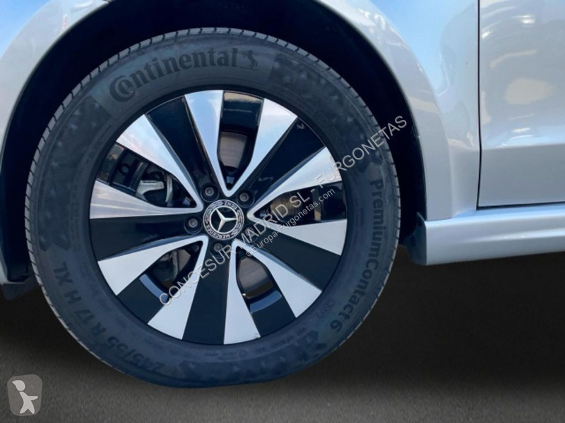 Užitkové vozidlo Mercedes EQV 300 Largo