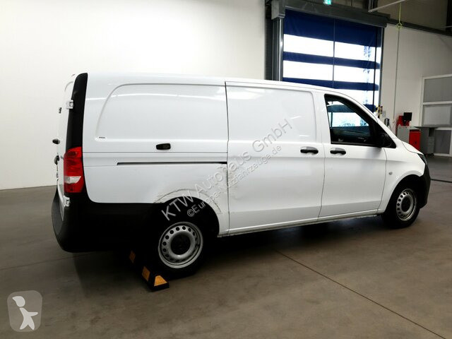 Furgoneta Mercedes Vito KA...