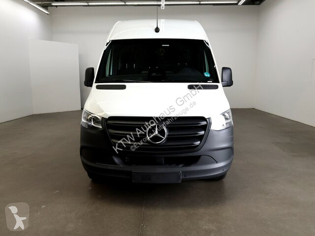 Užitkové vozidlo Mercedes 317...