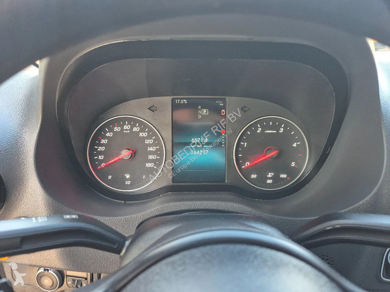 Samochód dostawczy Mercedes 516 CDI BE Clixtar/...