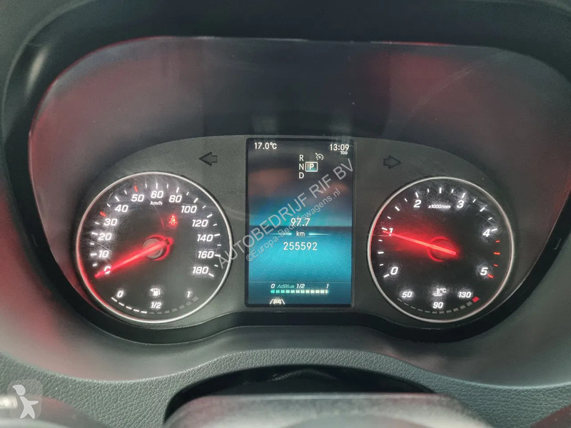 Samochód dostawczy Mercedes 516 CDI BE Clixtar/...