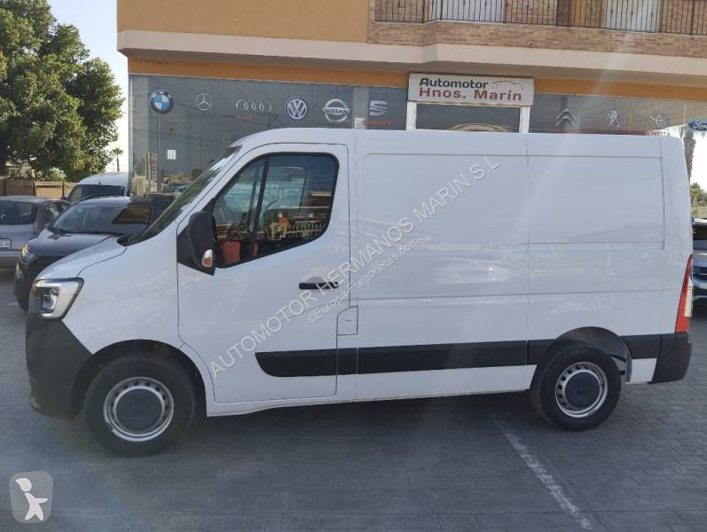 عربة نفعية Renault