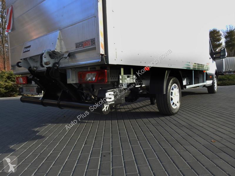 Samochód dostawczy Ford  TRANSIT