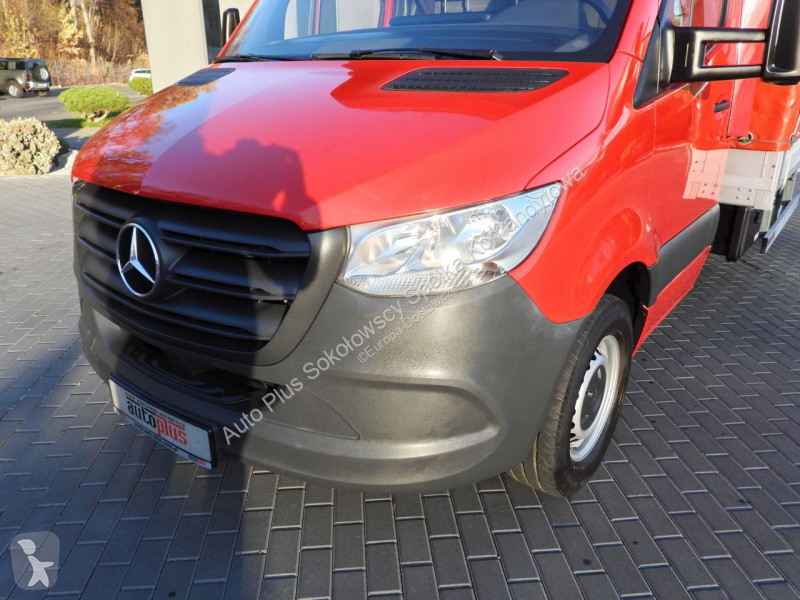 عربة نفعية Mercedes 23C16 DAILY