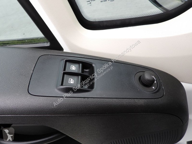 Samochód dostawczy Peugeot  BOXER
