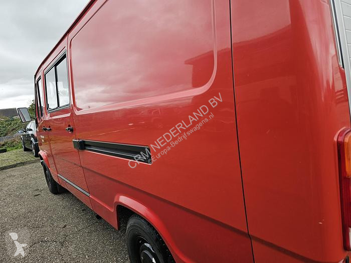 Véhicule utilitaire Mercedes 310 A | BENZINE |...