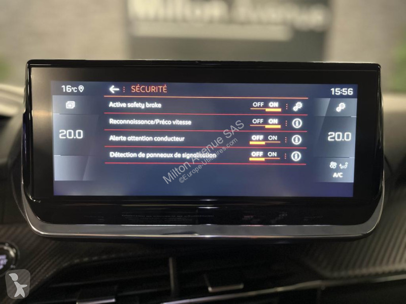 عربة نفعية Peugeot 2008 1.5 BlueHDi - 130 - BV...