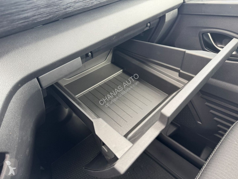 Véhicule utilitaire Renault L2H1 3T BLUE DCI...