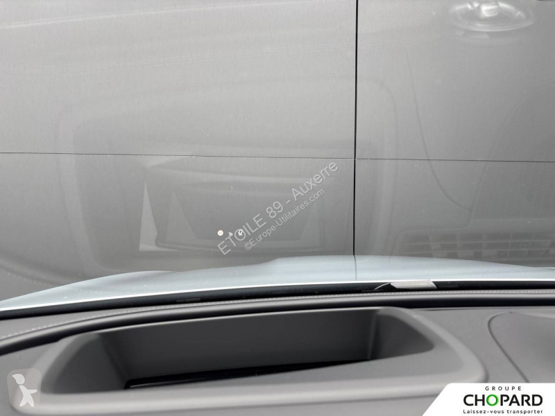 عربة نفعية Mercedes GLC 400 e Hybrid EQ...