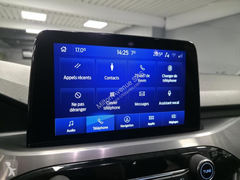 Samochód dostawczy Ford KUGA 1.5 EcoBlue - 120...