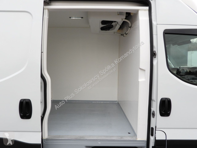 Furgoneta Iveco 35S14 DAILY