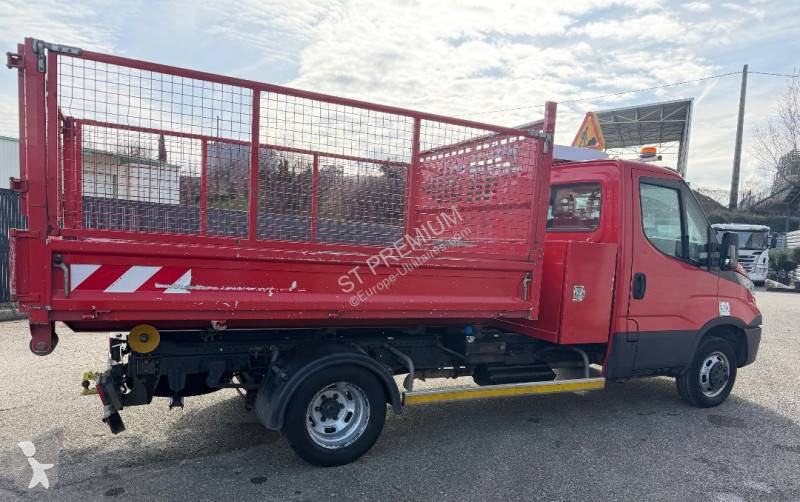Véhicule utilitaire Iveco
