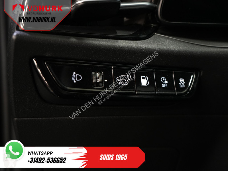 Samochód dostawczy KIA 1.6 GDi PHEV Executive...