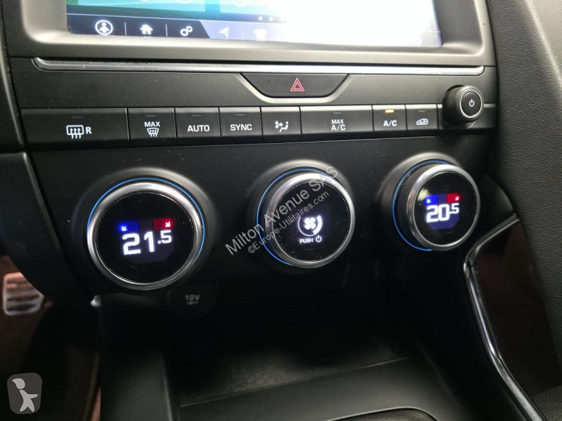 Samochód dostawczy Jaguar E-PACE D150 - AWD...