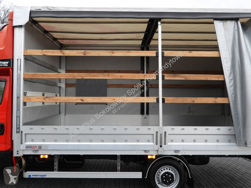 Furgoneta Iveco 35S18 DAILY