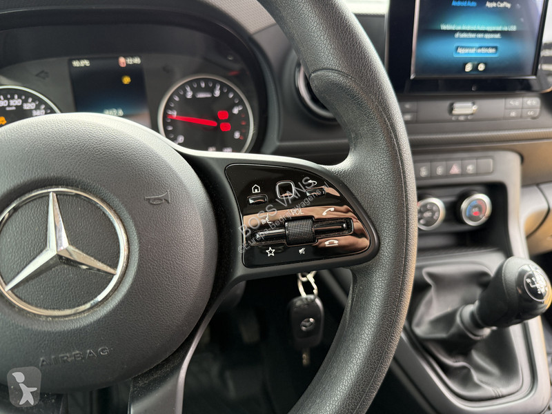 Furgoneta Mercedes 112 CDI Pro Led Carplay...
