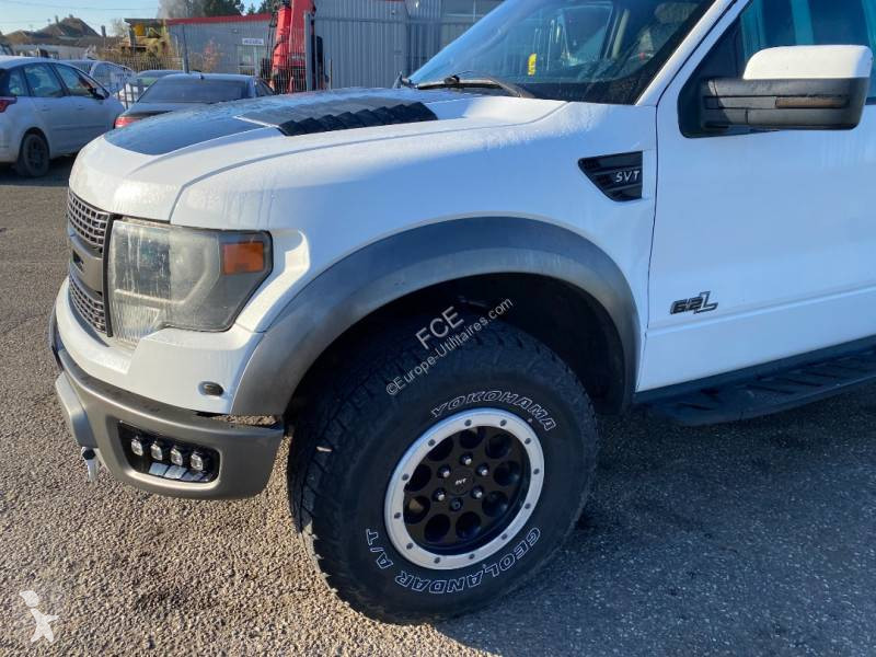 Véhicule utilitaire Ford