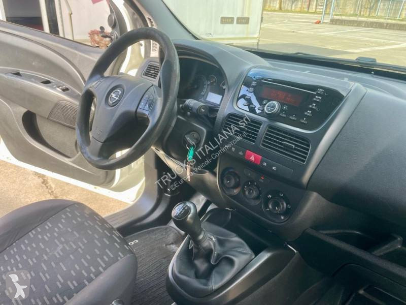 Furgoneta Opel
